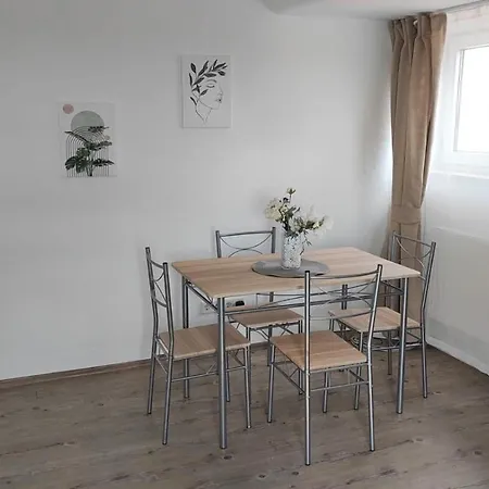 Helle In Schney Apartman *